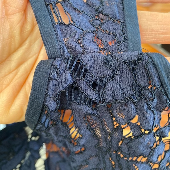 White House/Black Market Navy Blue Lace Mesh Overlay Sheath Lay Below Knee Dress - Picture 8 of 8